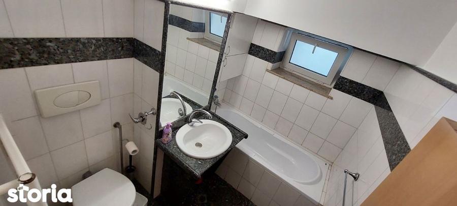Apartament cu 2 camere decomandat, mobilat în Centrul Civic