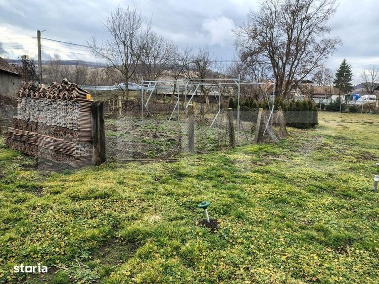 Casă cu 4 camere în Fodora