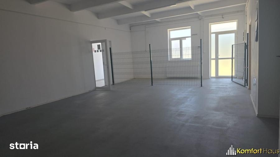 Spațiu comercial, de 423 mp, în Letea Veche