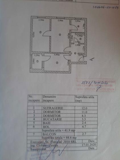 Apartament cu 3 camere în Micro 40