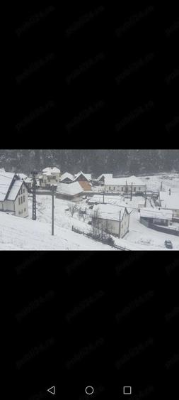 Casă cu Teren 1000 Mp în Vadu Moților
