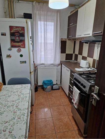 Apartament cu 2 camere semidecomandat în Tomis II