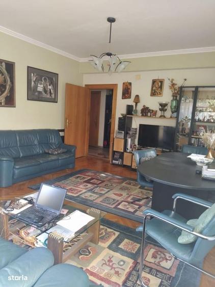 Casă cu 4 camere cu Teren 416 Mp în Parcul Carol