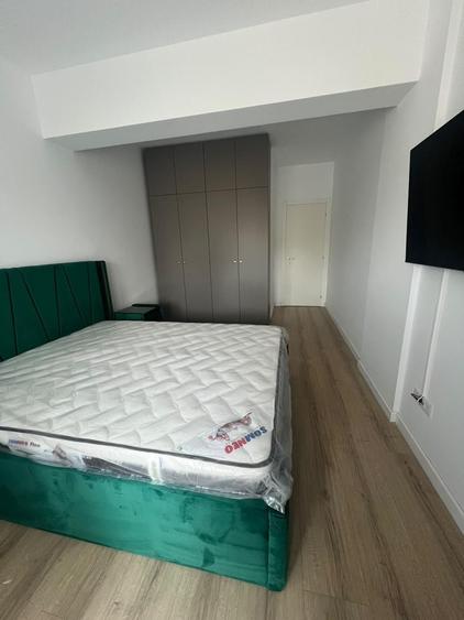 Apartament cu 2 camere decomandat în Titan