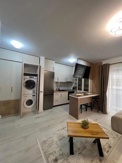 Garsonieră decomandată în Exterior Vest