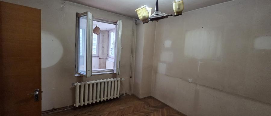 Apartament cu 3 camere decomandat în Centrul Civic