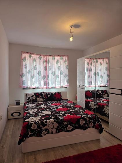 Apartament cu 2 camere decomandat, mobilat în Berceni