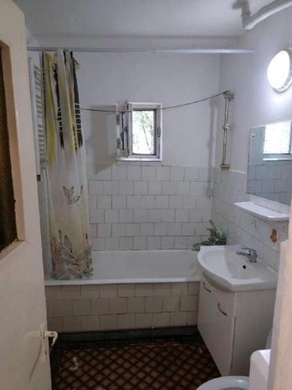 Apartament cu 2 camere decomandat, mobilat în Nicolina