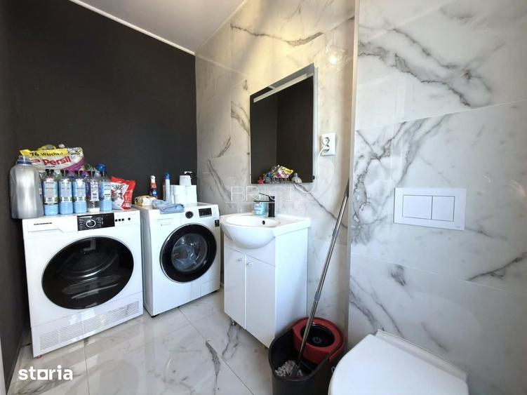 Casă cu 3 camere semidecomandat cu Teren 300 Mp în Hărmanului