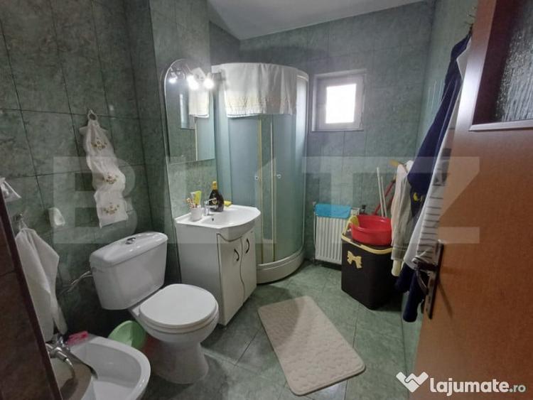 Apartament cu 2 camere decomandat în Debarcader