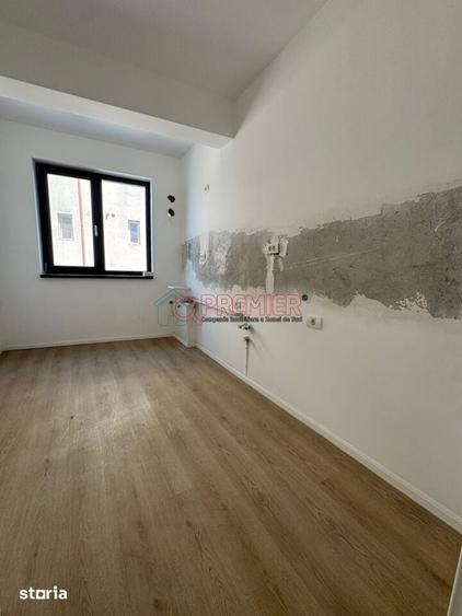 Apartament cu 2 camere decomandat în Ferentari