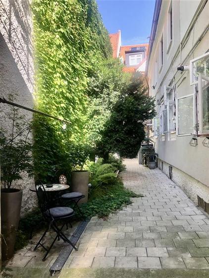 Apartament cu 2 camere nedecomandat, mobilat în Centrul Istoric