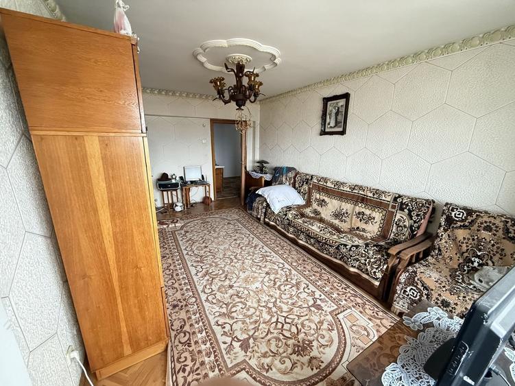 Ap 4 camere 90 mp+boxa+1 camera pe hol ultracentral b-dul Carol 1 - 23