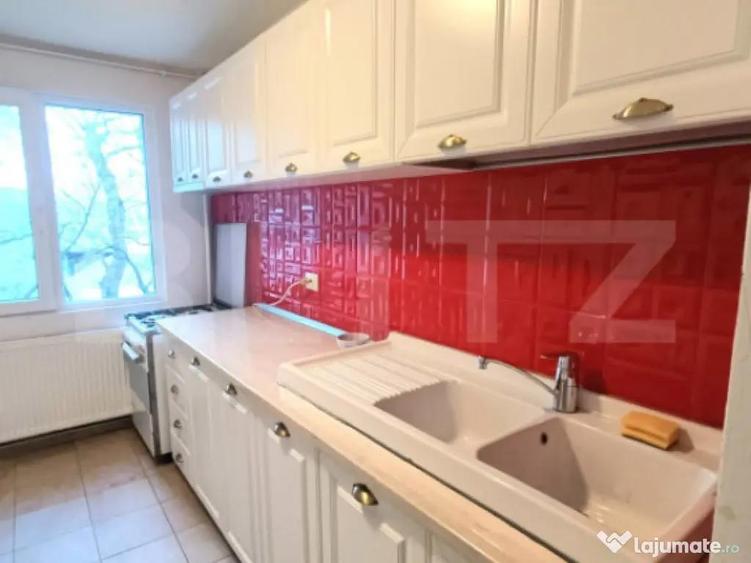 Apartament 3 camere, 100 mp, garaj inclus, zona Central - 2