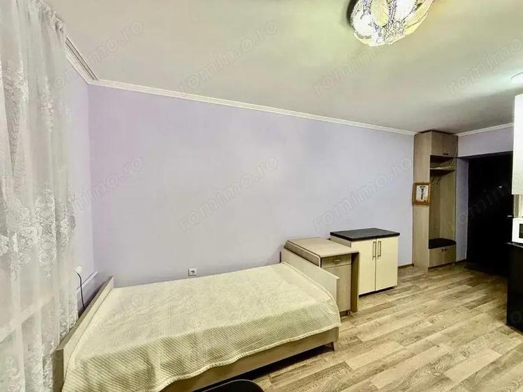 Garsonieră decomandată în Aviației