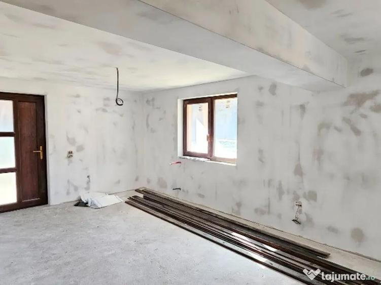Casa P+M si 1400 mp teren,langa parau si padure, com.Piatra Soimului - 3