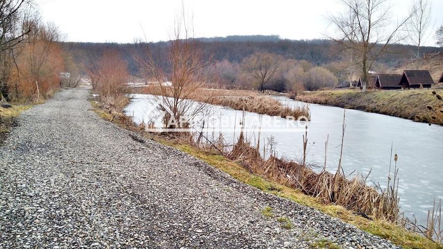 Casă 140 mp, 5800 mp teren, intravilan + Lac zona Vațman, Corunca - 11