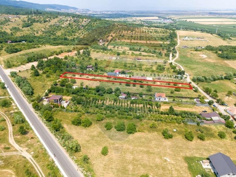 Teren cu priveliste Vulcan - 3