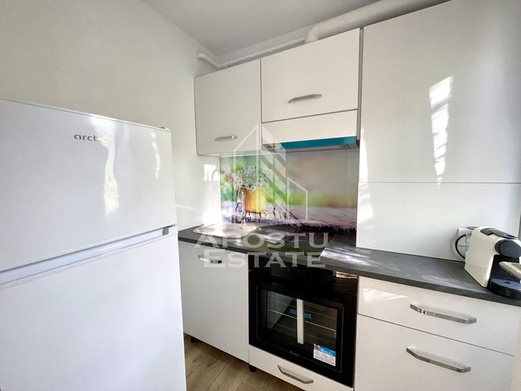 Garsoniera renovata, la prima inchiriere, etajul 1, zona Girocului - 4