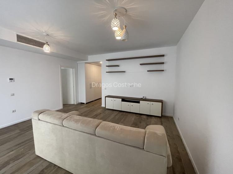 Piata Regina Maria, Parcul Carol, 3 camere, complet mobilat si utilat, parcare.