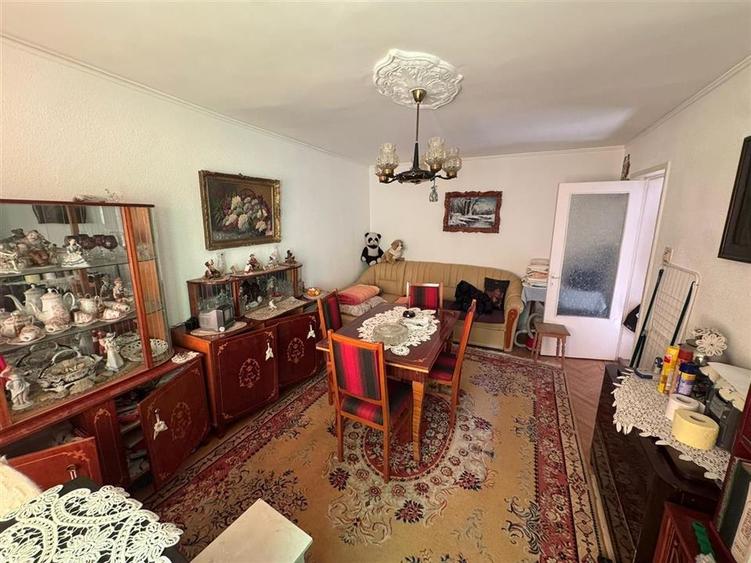 Ap 2 cam, Spitalul Militar,SRI,54 mp utili, et 2/4,CT,izolat, neimbunatatit - 1