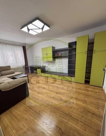 Inchiriere apartament 3 camere Brasov