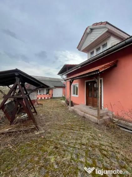 Casa P+M cu 2 corpuri, garaj ?i teren generos ~23 ari - 4