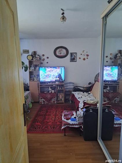 Casă cu 3 camere în Mogoșești
