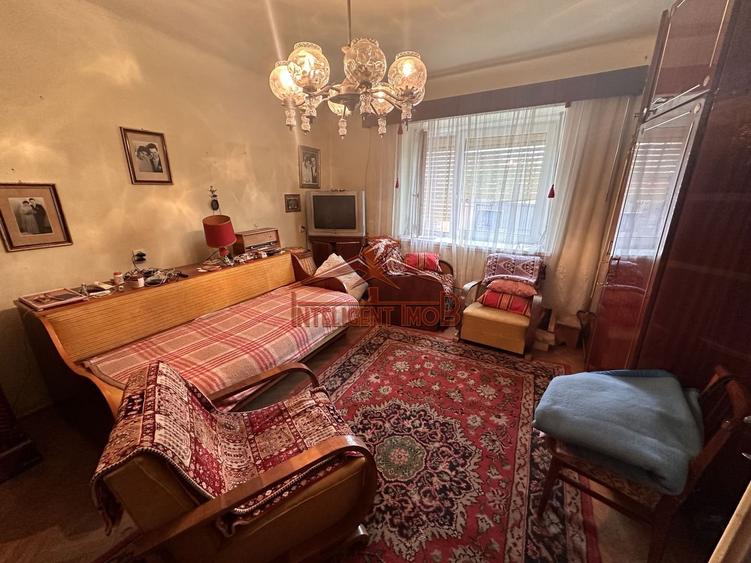 Casa de vanzare cu 3 camere in Medias zona centrala - 5