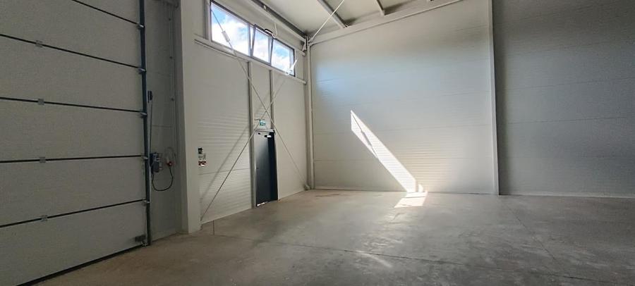 Hala 590 mp  si birouri in Ploiesti, zona Bariera Bucuresti - 11