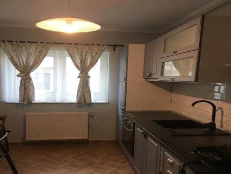 1 camera in zona Favorit - 3