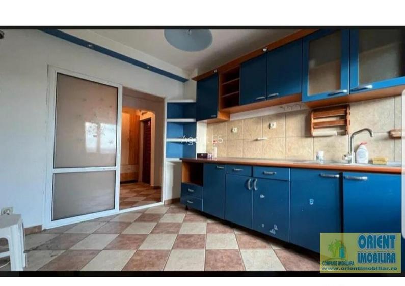 Apartament de vanzare, 3 camere, decomandat, Dacia Apartament de vanzare, 3 camere, decomandat, Dacia