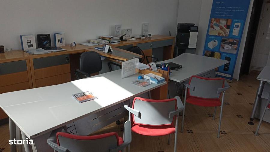 Birou ultracentral modern, 28 mp, cu facilitati complete gata de u - 1