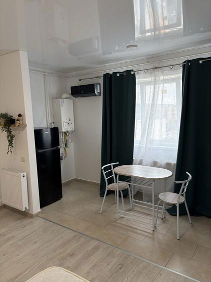 Inchiriez garsoniera (Militari Residence) - 2