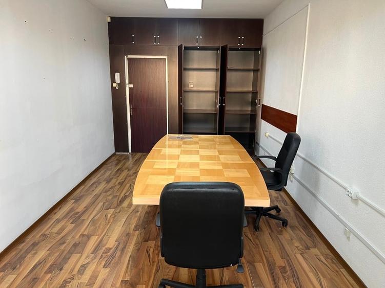 Inchiriem birouri de 25mp la Faleza Dunarii - 2