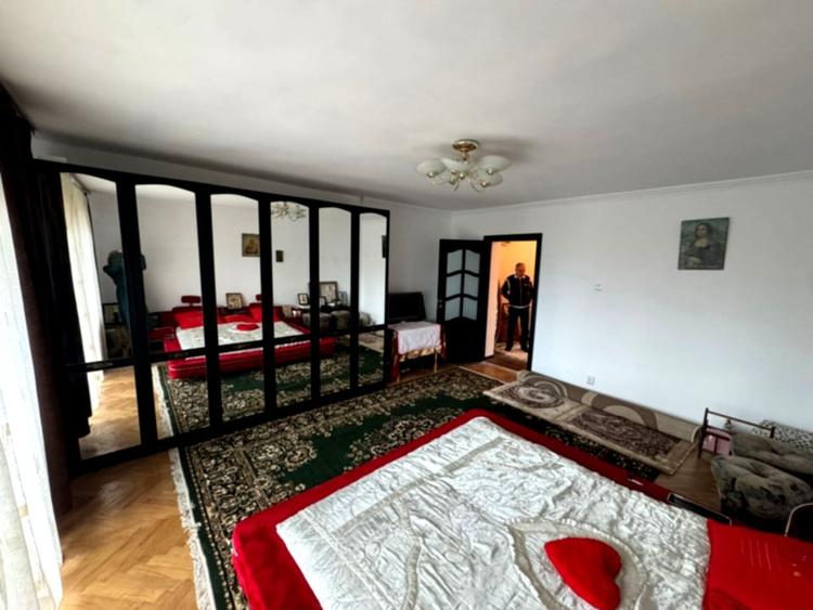 Vanzare triplex cu garaj si curte Zamca Suceava - 240mp- Oferta rara! - 12