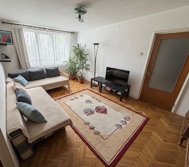 Proprietar - Apartament 3 Camere Zona Piata Trapezului - 1