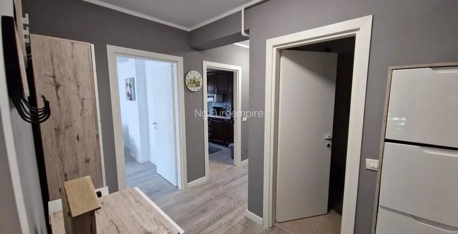 Apartament 3 camere decomandate zona Tomis Plus