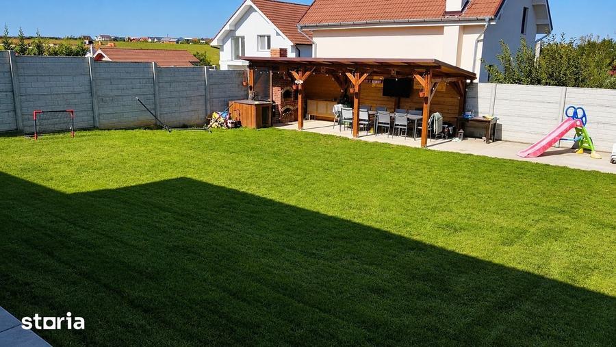 Casă cu 3 camere cu Teren 500 Mp în Sântandrei