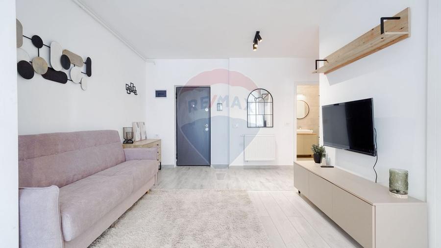 Apartament cu 2 camere de închiriat în zona Tractorul - 6