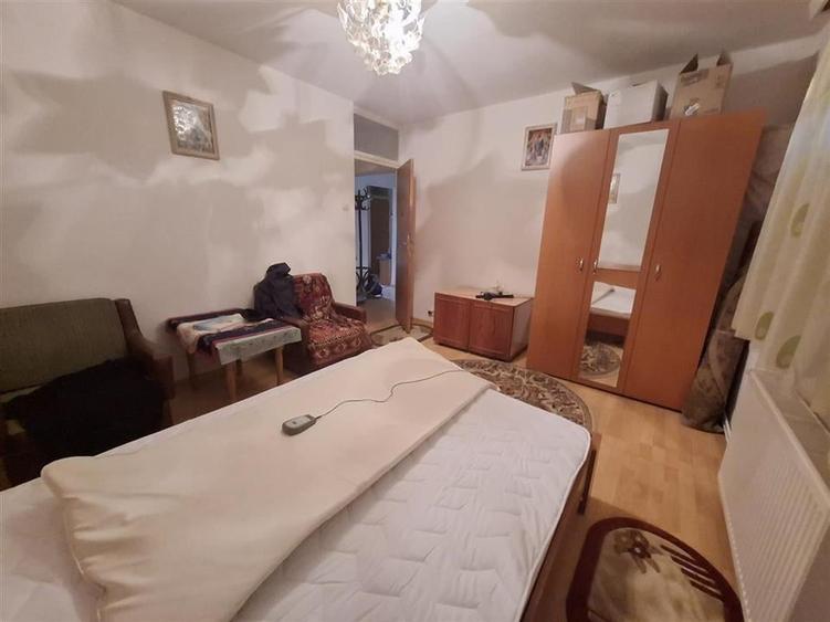 Apartament decomandat 3 camere 2 bai balcon zona Terezian - 4