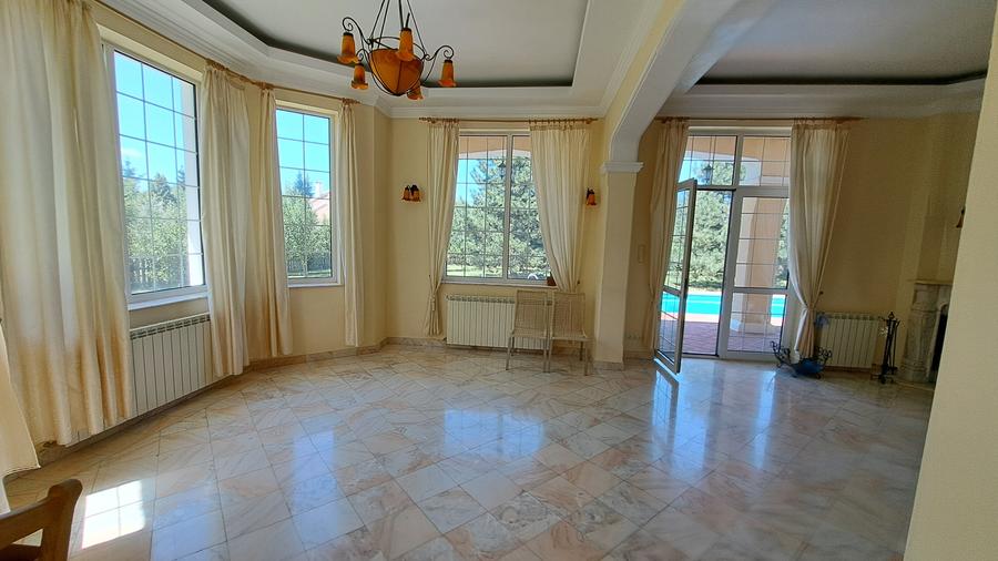 VILA LUX  CU PISCINA PROPRIE IN COMPLEX REZIDENTIAL CU CIRCUIT INCHIS - 18