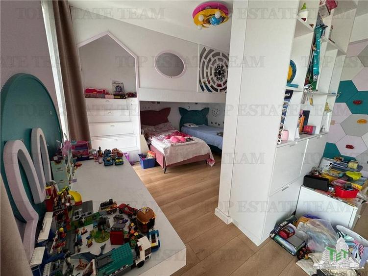 Casa de vanzare mobilata si utilata in TUNARI - 12