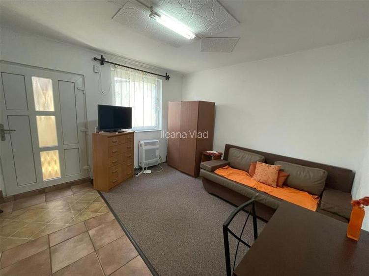 Garsoniera la casa zona Bulevardul Vasile Milea