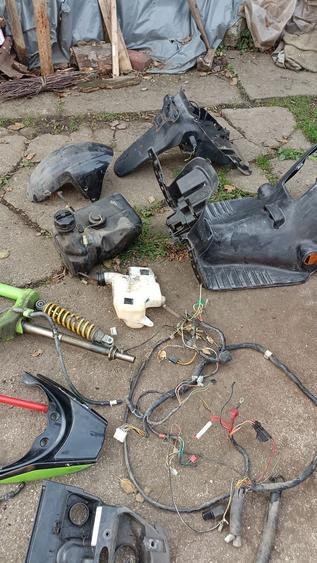 Diferite piese scuter suzuki vezi pozele pret difera - 3