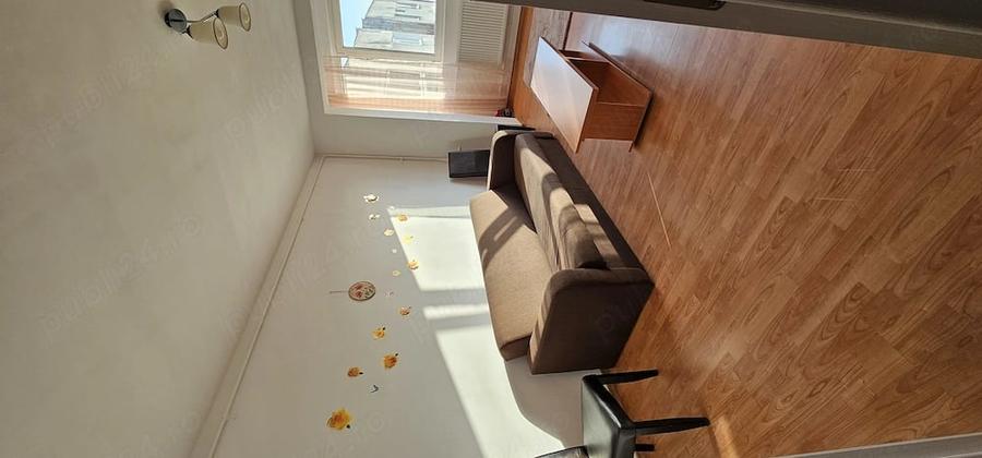 Apartament 2 camere - 2000 lei - 4