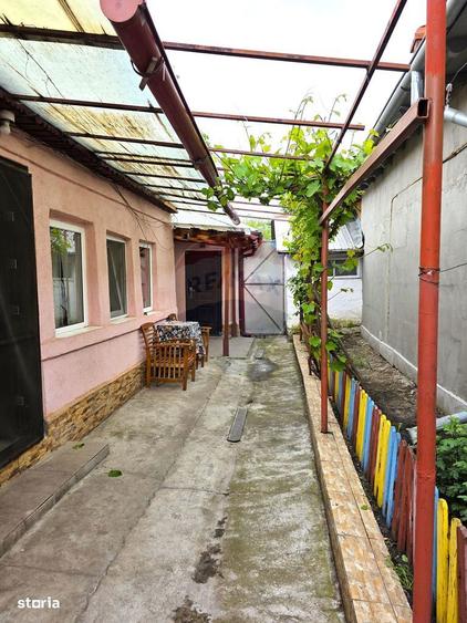 Casa / Vila cu 6 camere de vanzare in zona Mihai Viteazu - 11
