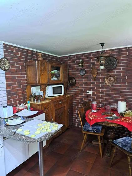 Casa cu 5 camere de vanzare , 14 MAI , 128.000 euro neg. - 11