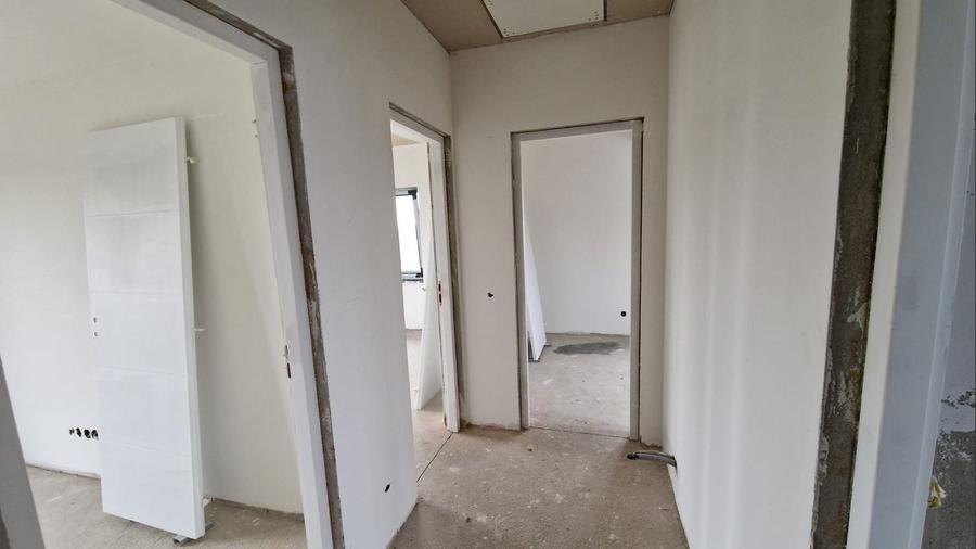 Casa de vanzare, 4 camere,Sasar, Baia Mare - 12