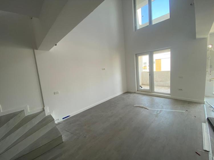Apartament 3 camere tip Duplex, Metrou Berceni - 1